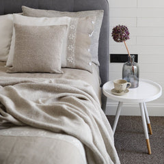 Hand-woven Bedspread Boucle - Linen Room Latvia